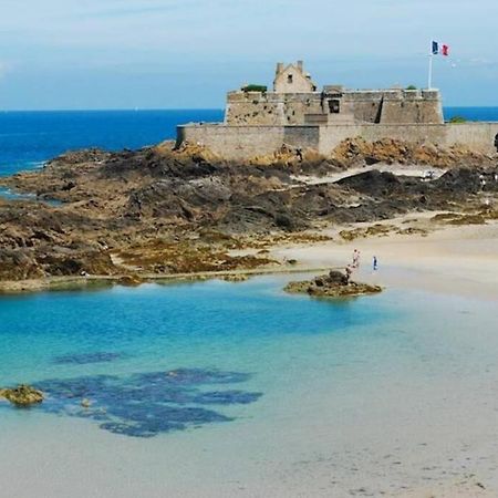 Apartamento Le Plongeoir De Bon-Secours Saint-Malo Exterior foto